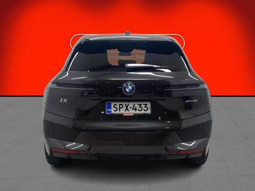 BMW iX vaihtoauto