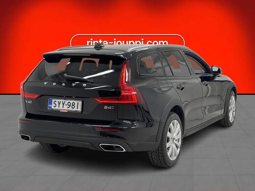 Volvo V60 Cross Country vaihtoauto