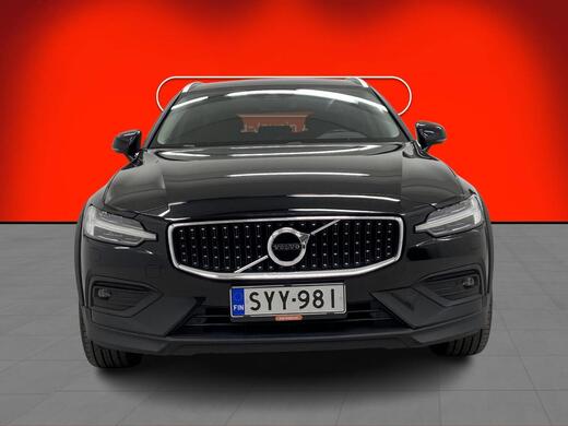 Volvo V60 Cross Country vaihtoauto