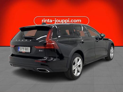 Volvo V60 Cross Country vaihtoauto