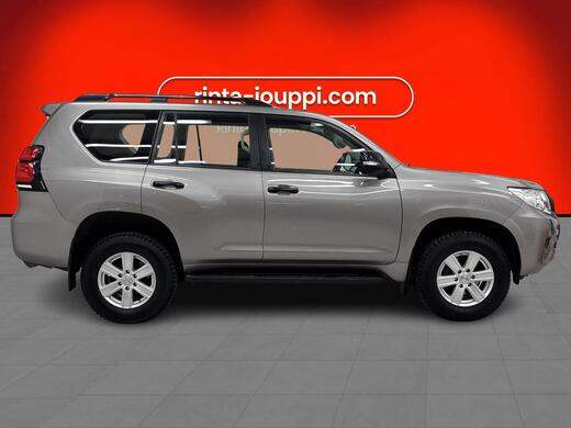 Toyota Land Cruiser vaihtoauto
