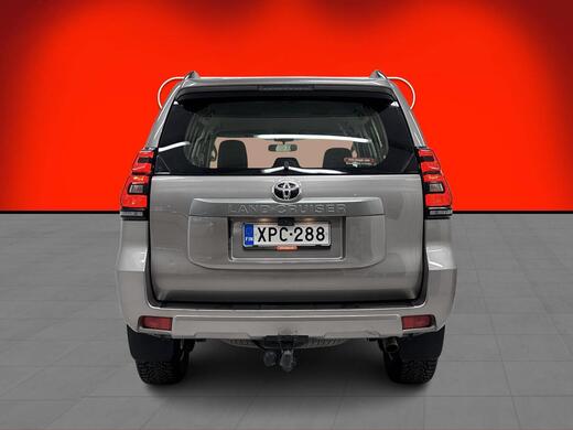Toyota Land Cruiser vaihtoauto