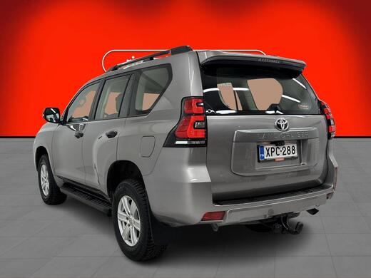 Toyota Land Cruiser vaihtoauto