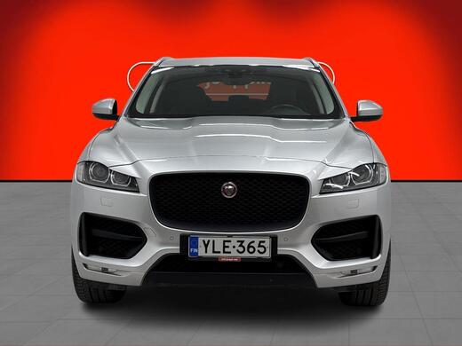 Jaguar F-PACE vaihtoauto