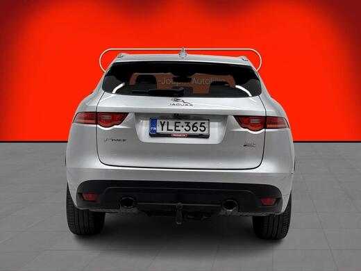 Jaguar F-PACE vaihtoauto