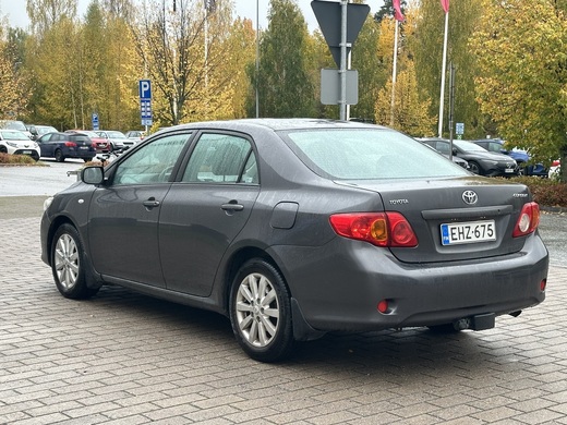 Toyota Corolla vaihtoauto