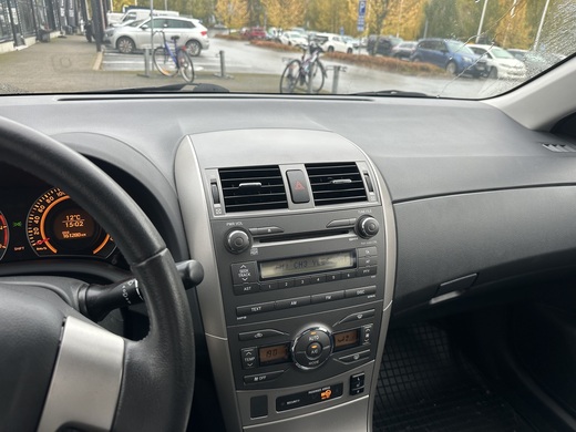 Toyota Corolla vaihtoauto