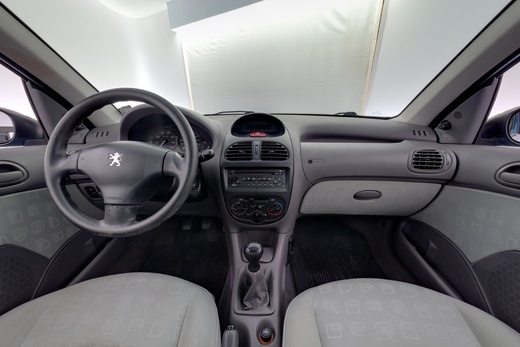 Peugeot 206 vaihtoauto