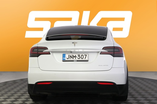 Tesla Model X vaihtoauto