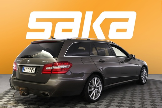 Mercedes-Benz E vaihtoauto