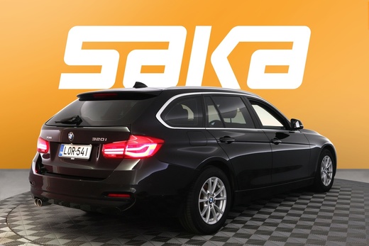 BMW 320 vaihtoauto