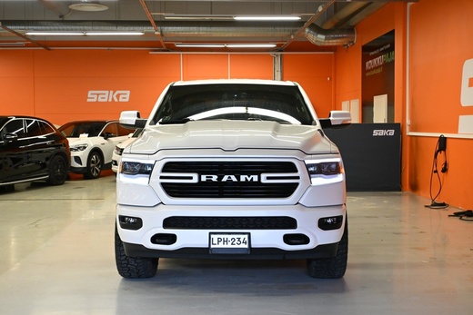 Dodge Ram 1500 vaihtoauto