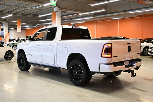 Dodge Ram 1500 vaihtoauto