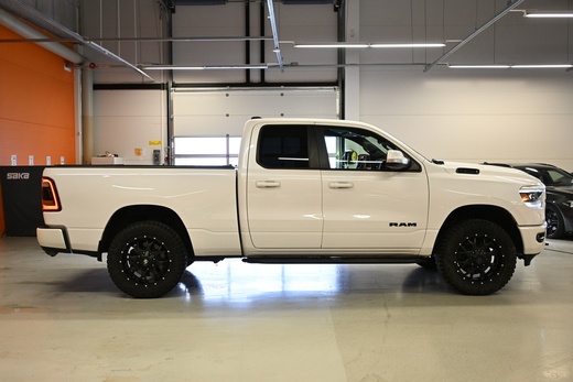 Dodge Ram 1500 vaihtoauto