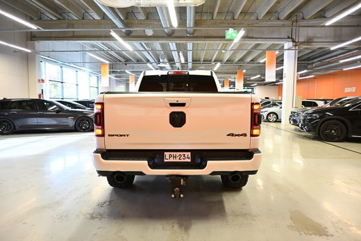 Dodge Ram 1500 vaihtoauto