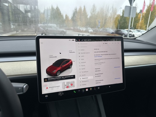 Tesla Model Y vaihtoauto