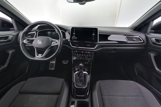 Volkswagen T-Roc vaihtoauto