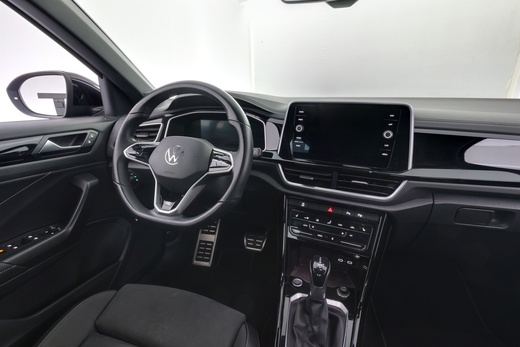 Volkswagen T-Roc vaihtoauto