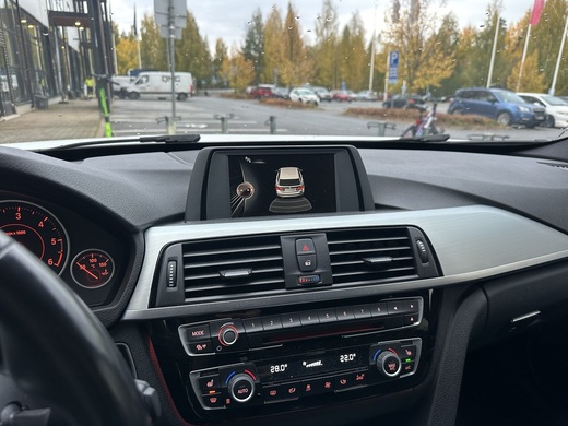 BMW 320 vaihtoauto