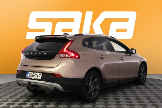 Volvo V40 Cross Country vaihtoauto