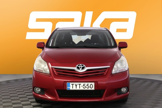 Toyota Verso vaihtoauto