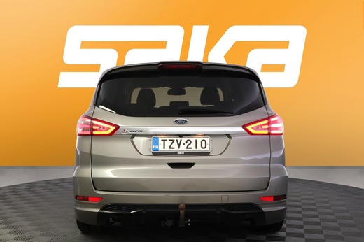 Ford S-MAX vaihtoauto