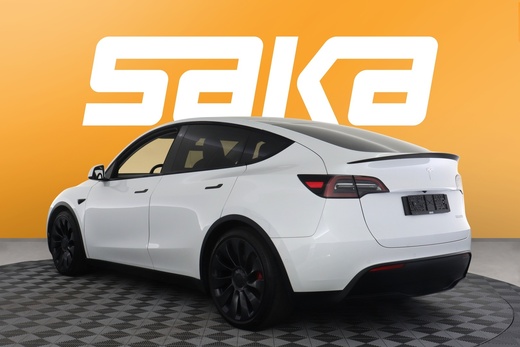 Tesla Model Y vaihtoauto