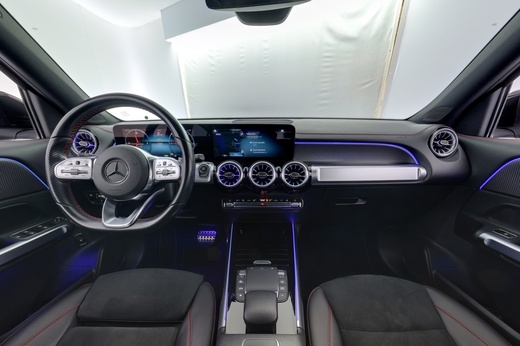 Mercedes-Benz EQB vaihtoauto
