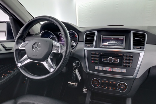 Mercedes-Benz ML vaihtoauto