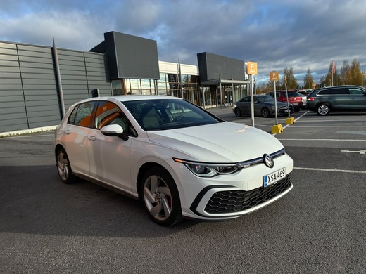 Volkswagen Golf vaihtoauto