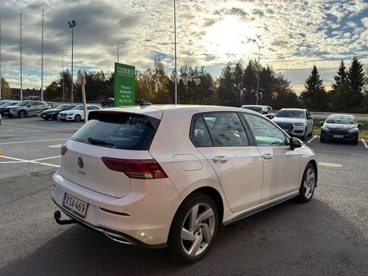 Volkswagen Golf vaihtoauto