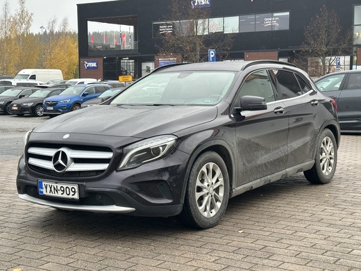Mercedes-Benz GLA vaihtoauto