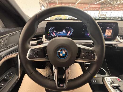 BMW iX2 vaihtoauto