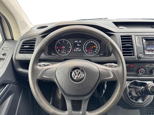 Volkswagen Caravelle vaihtoauto