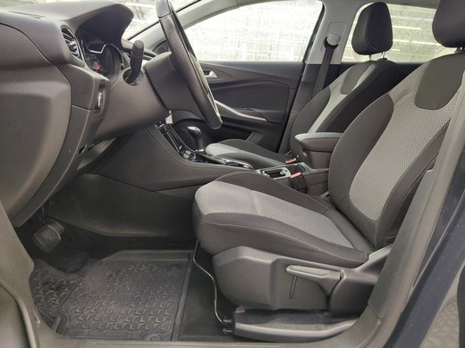 Opel Grandland X vaihtoauto