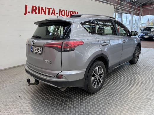 Toyota RAV4 vaihtoauto
