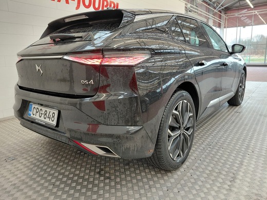 DS 4 vaihtoauto