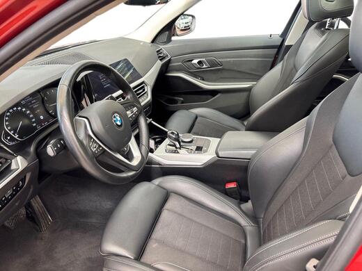 BMW 320 vaihtoauto