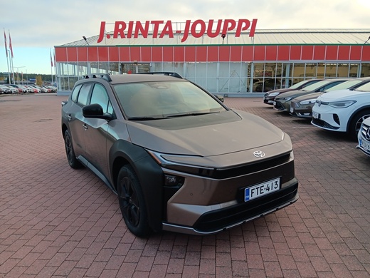 Toyota bZ4X Touring vaihtoauto
