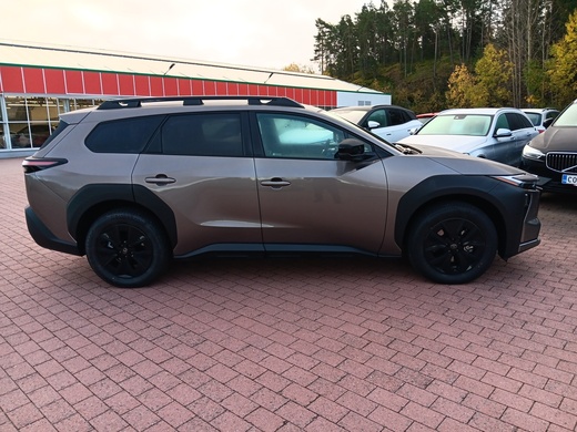 Toyota bZ4X Touring vaihtoauto