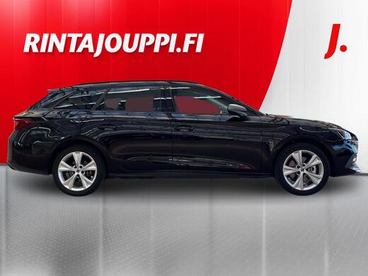 SEAT Leon Sportstourer vaihtoauto