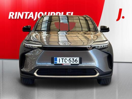 Toyota bZ4X vaihtoauto