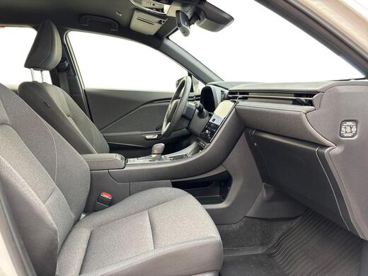 Lexus LBX vaihtoauto