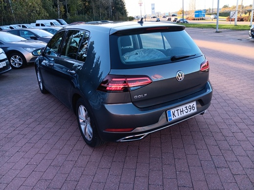 Volkswagen Golf vaihtoauto