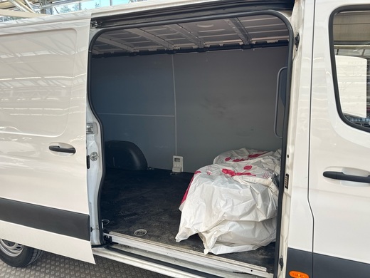 Mercedes-Benz Sprinter vaihtoauto