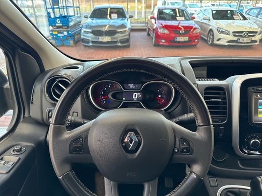 Renault Trafic vaihtoauto