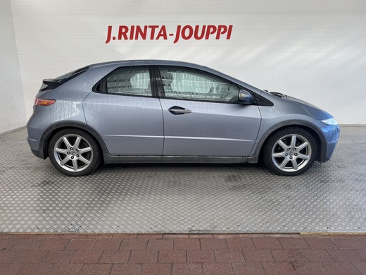 Honda Civic vaihtoauto
