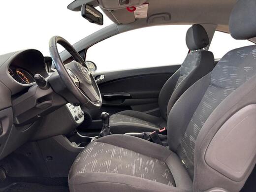Opel Corsa vaihtoauto