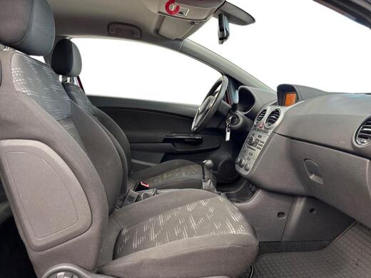 Opel Corsa vaihtoauto