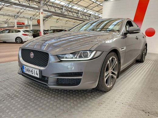 Jaguar XE vaihtoauto